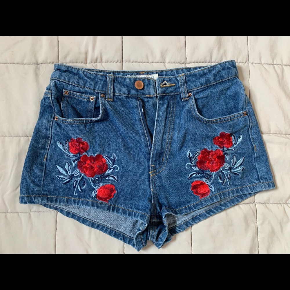 H&M Coachella shorts